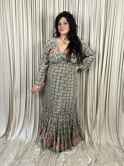 Plus 100% New Silk Long Sleeve Maxi Dress - Nomadic Charm